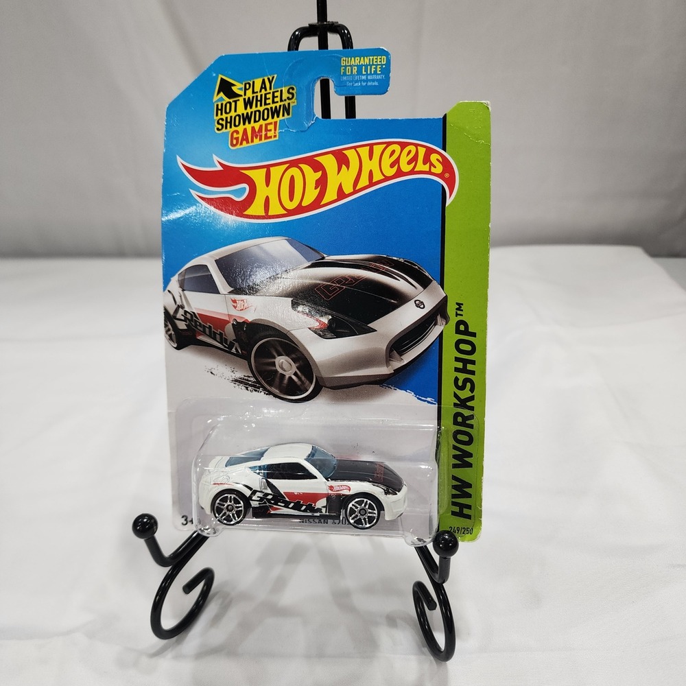 Hot Wheels Nissan 370Z White GReddy 2014 HW Workshop HW Performance 249/250